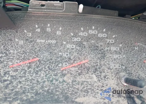 2005 Ford E-350 Super Duty Chateau/Xl/Xlt z USA, uszkodzony, nr VIN 1FBNE31L95HA92241